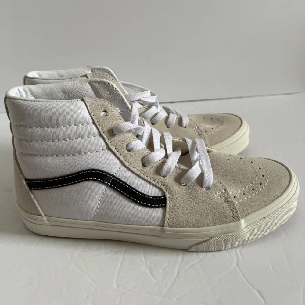 Vans juniors White and Tan Sneakers with Classic High-Top Design size 7